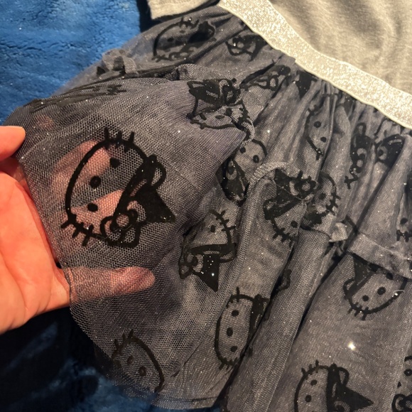 Hello Kitty Flying Witch Halloween Child Tutu Dress with bonus witch hat - Picture 3 of 5